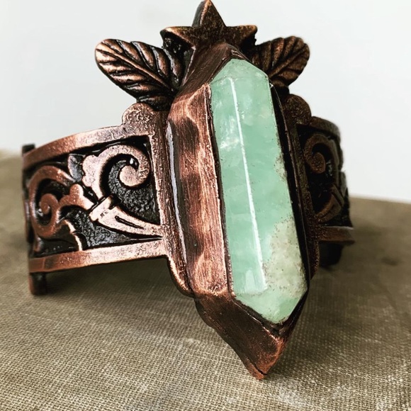 Danielle Rose Bean Prehnite Cuff